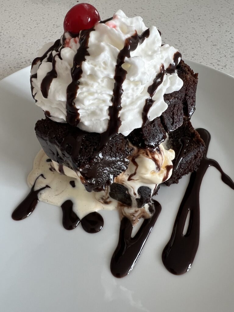 Easy 5 minute hot fudge sundae cake