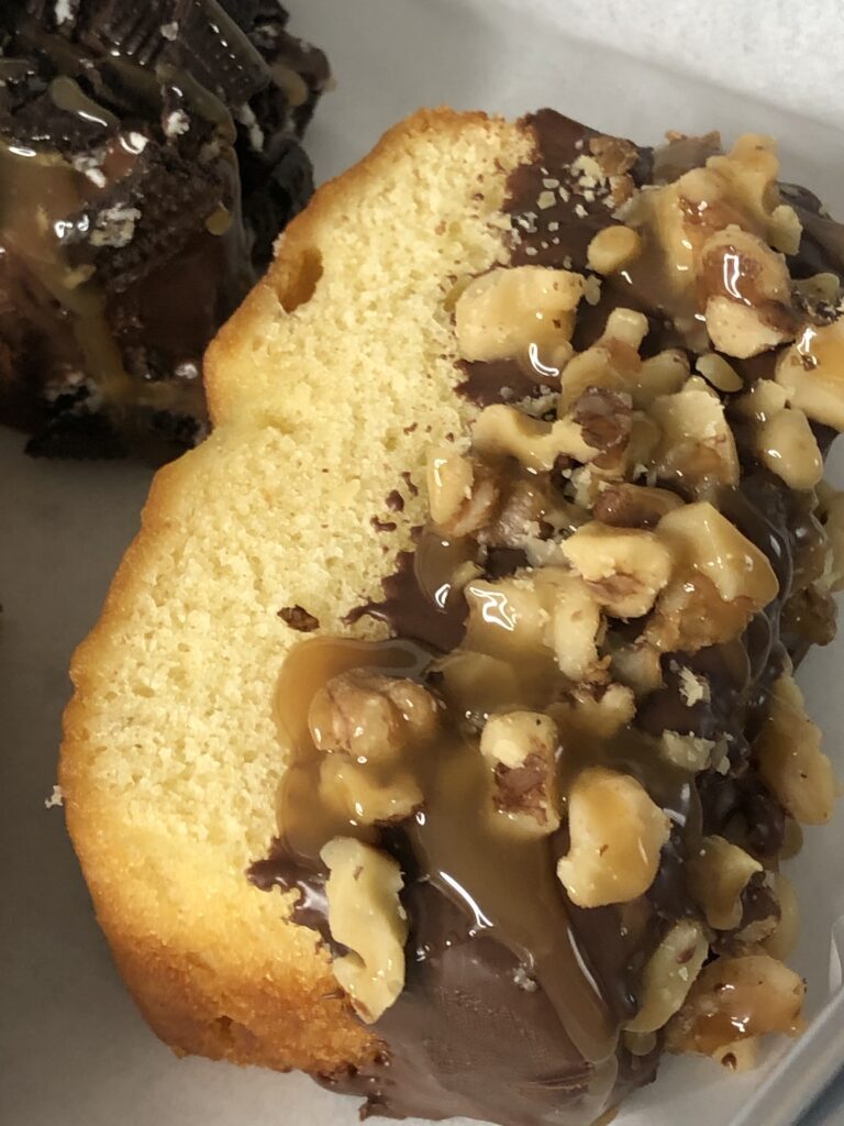 Pounds Cake to take to the Party!