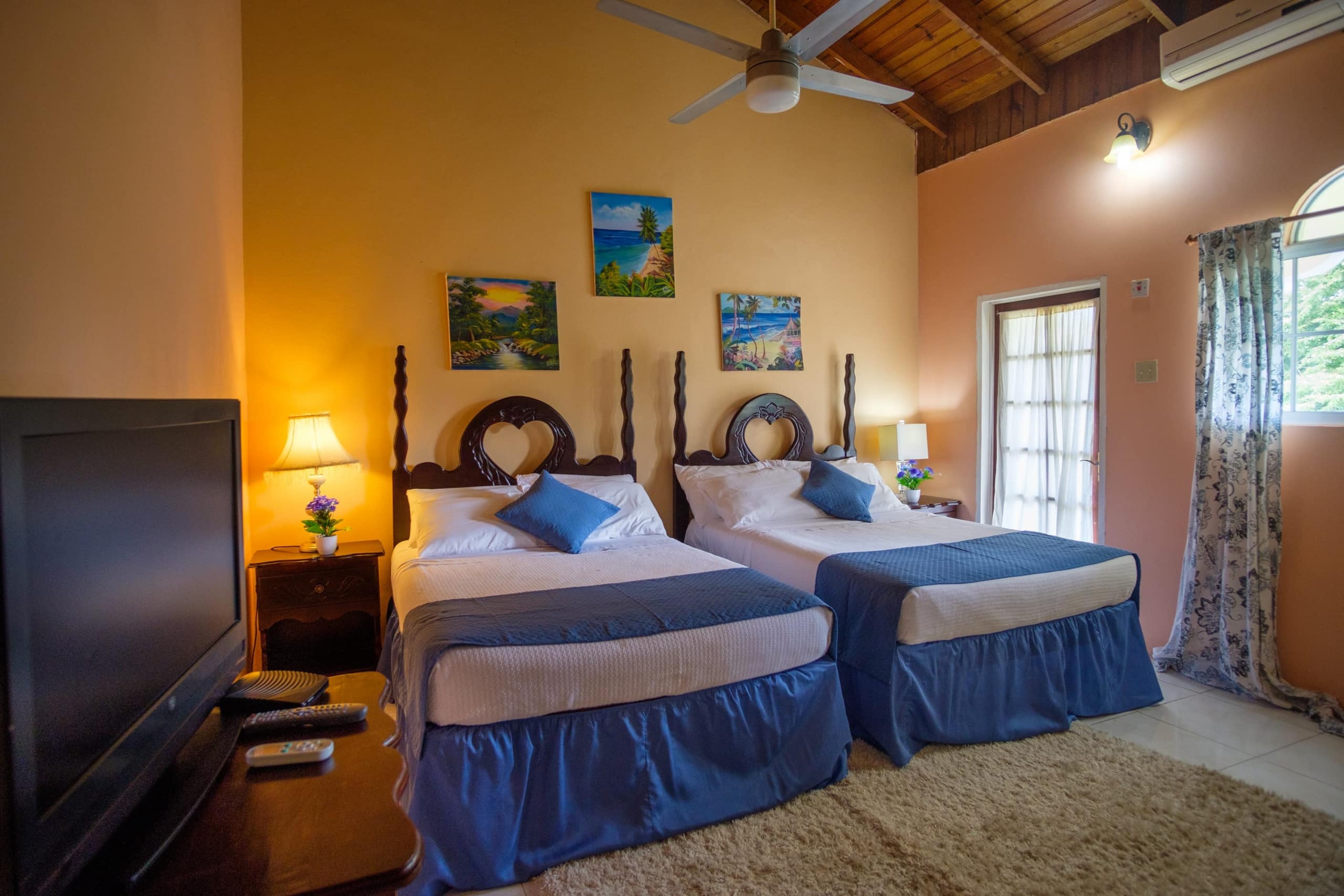 Jamaica villa double bed room