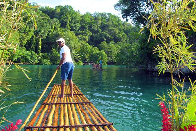 Rafting In Jamaica